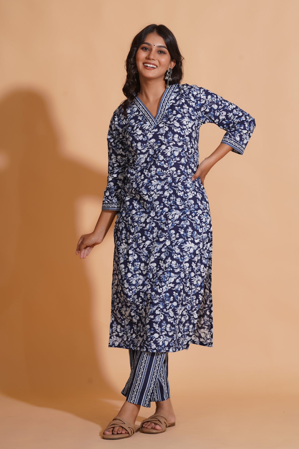 Click to view full screen Navy Blossom Heritage Kurta Set