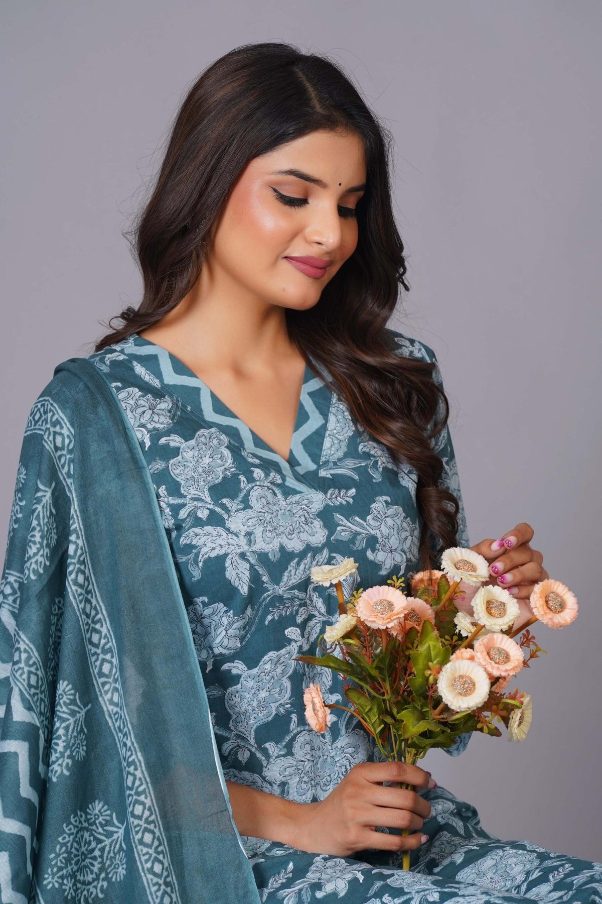 Click to view full screen Aqua Grace Handblock Cotton Suit Set - Himdim Wear