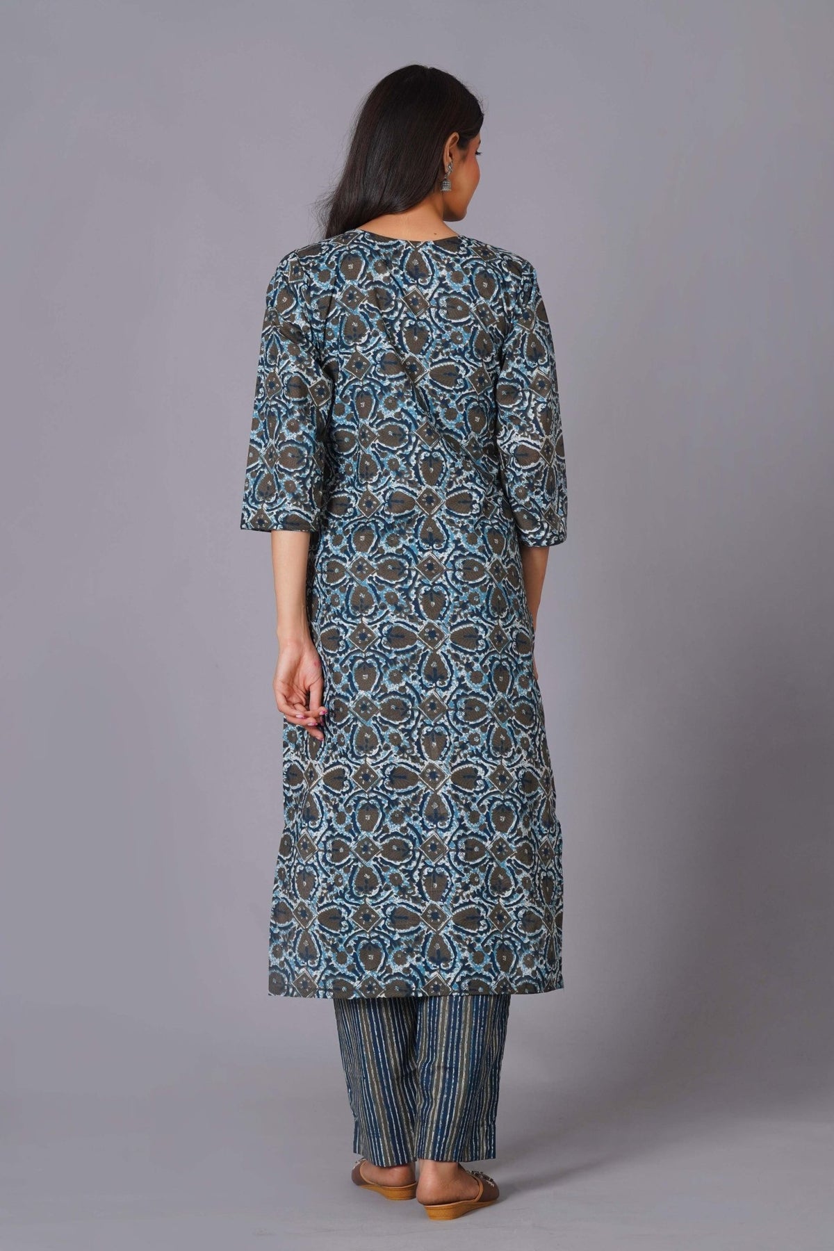 Click to view full screen Azure Geometric Bloom Cotton Suit Set - Himdim Wear
