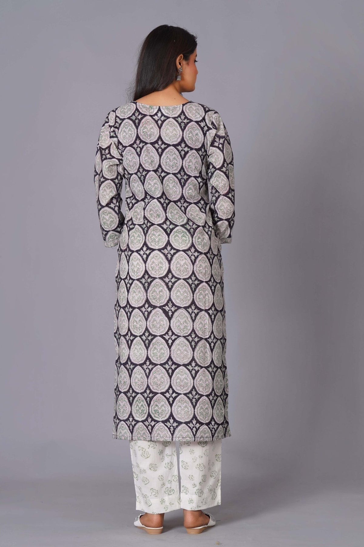 Click to view full screen Ornate Paisley Handblock Cotton Suit Set - Himdim Wear
