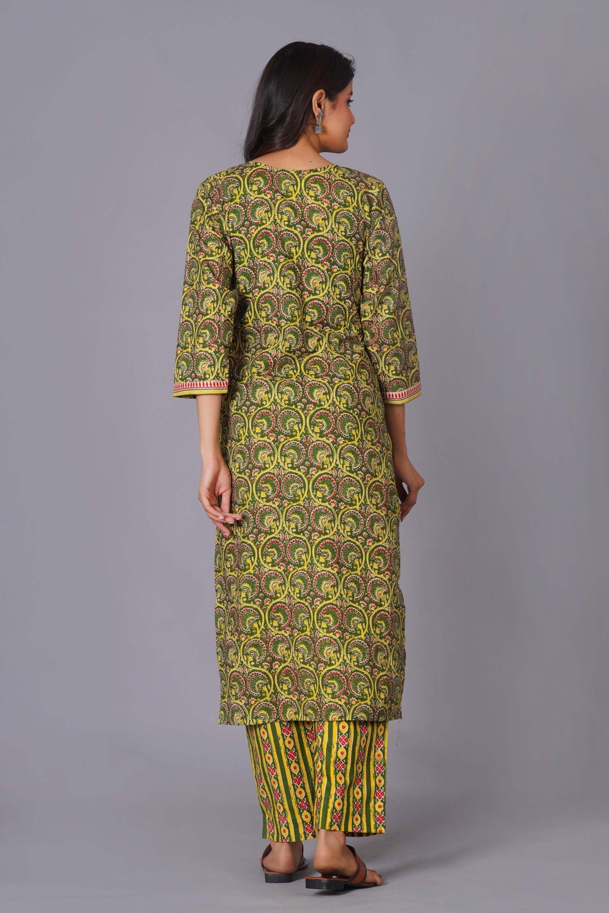 Click to view full screen Verdant Paisley Heritage Print Kurta Set - Himdim Wear