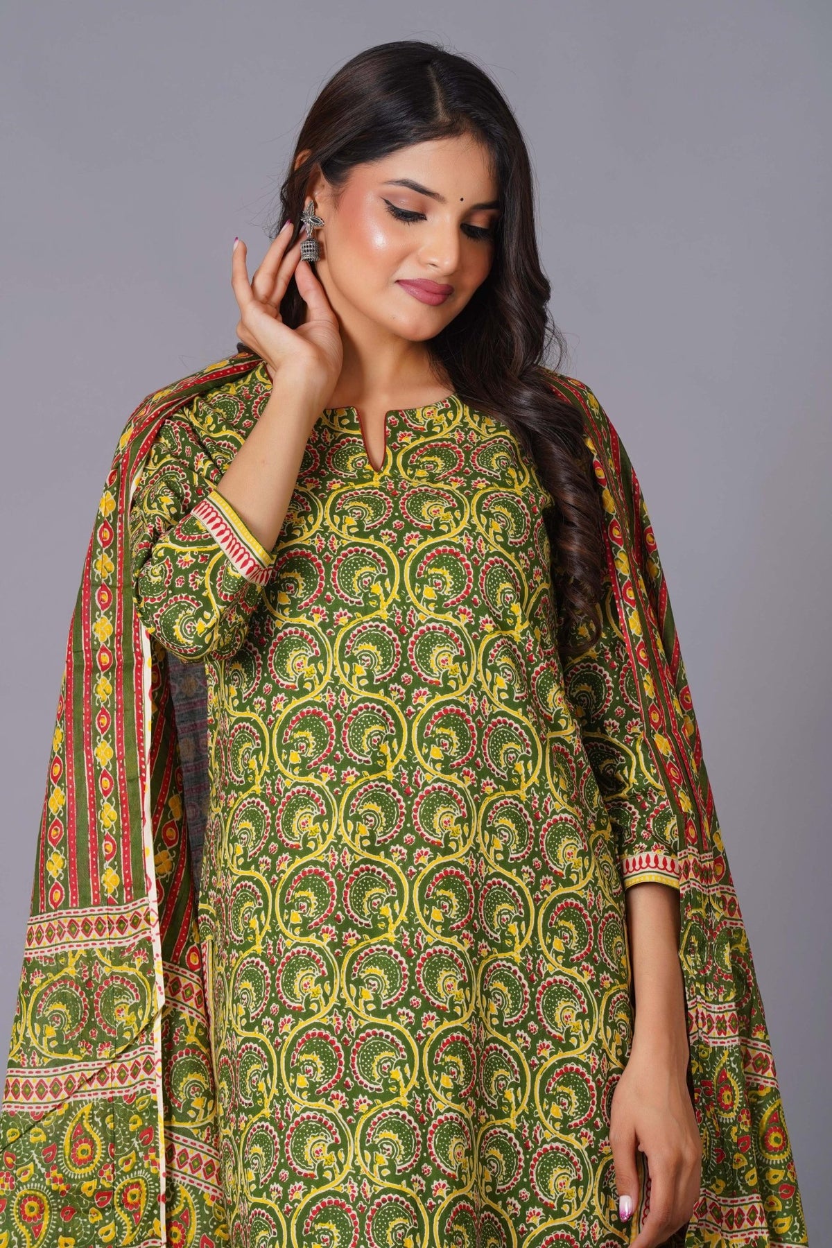 Click to view full screen Verdant Paisley Heritage Print Kurta Set - Himdim Wear