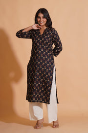 Black Elegance V-Neck Kurta - Himdim Wear