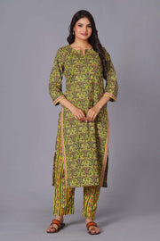 Verdant Paisley Heritage Print Kurta Set - Himdim Wear